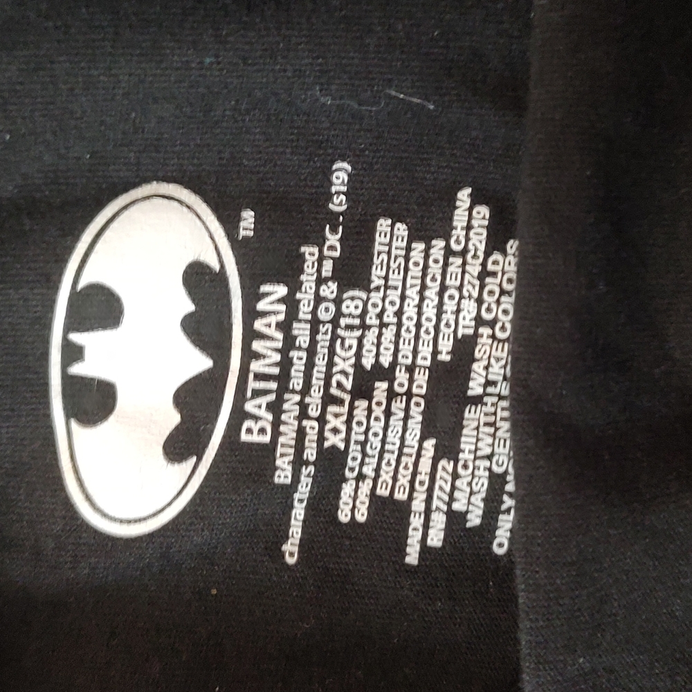 Batman Shirt - Picture 4 of 6